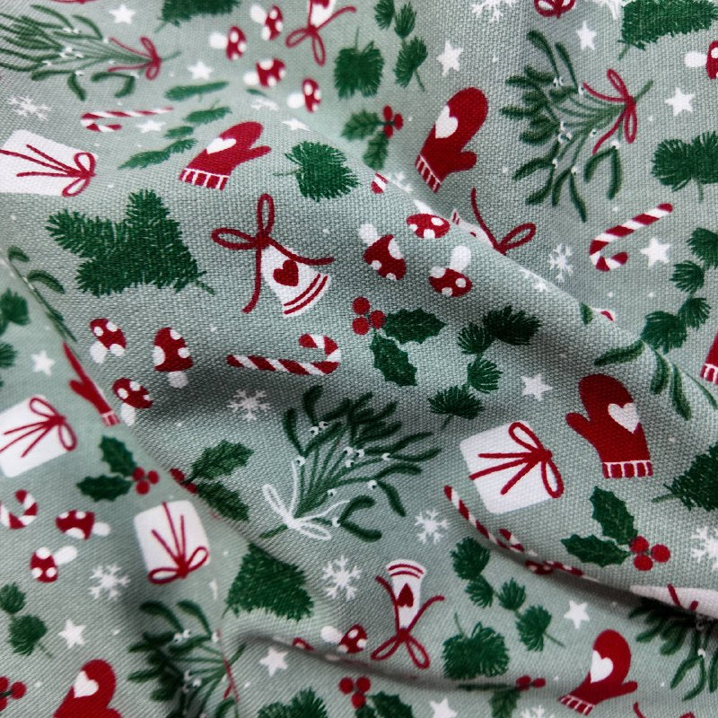 Holiday Mistletoe Mix