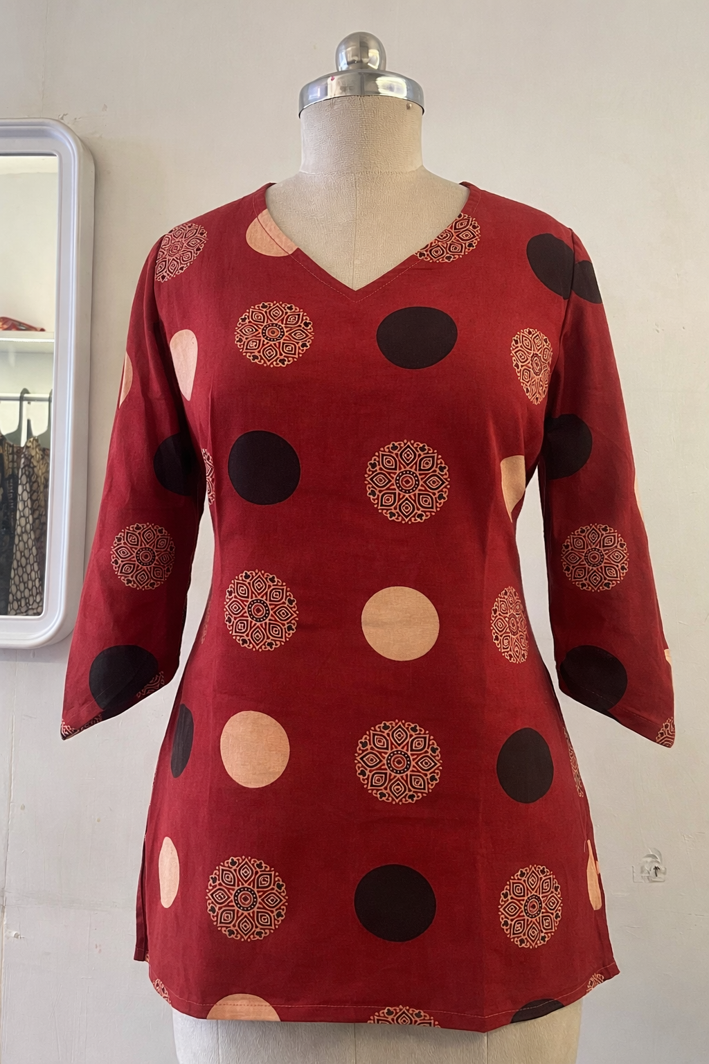 MUKHI- Short kurti