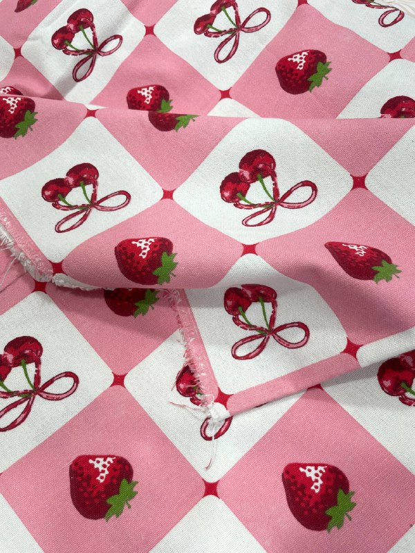 Vintage Strawberry Squares